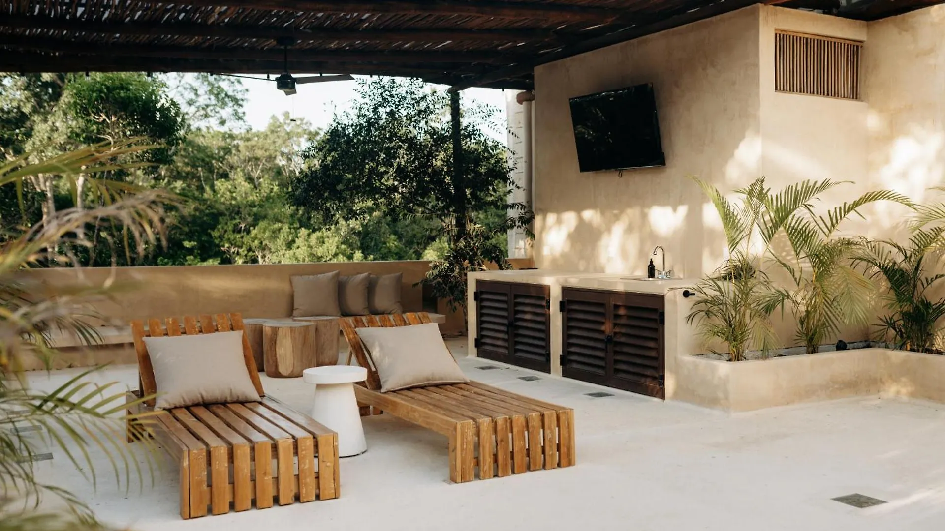 Tulipan Bohemian Villa Tulum Mexico